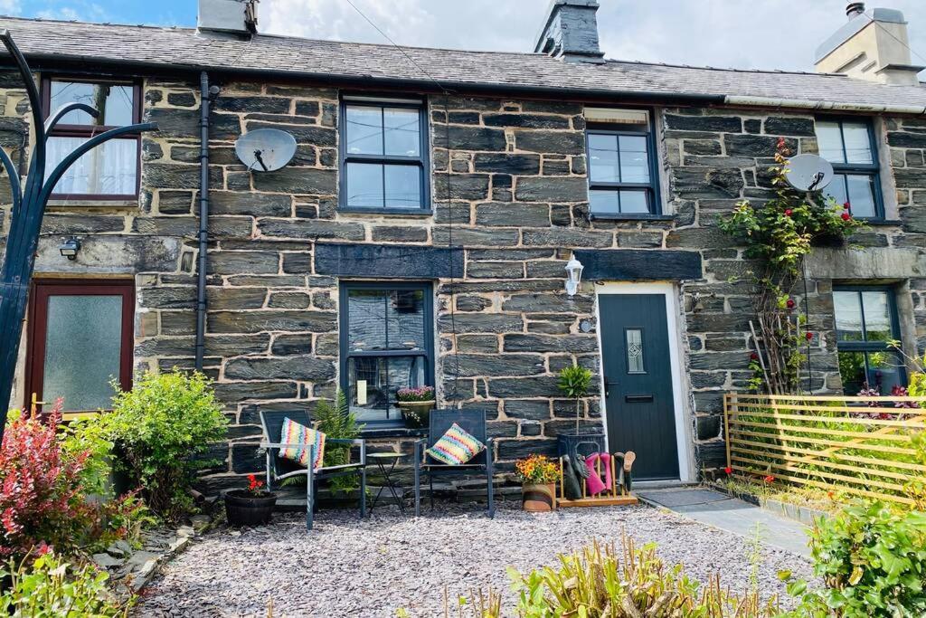 Pen Y Cwm Villa Penmachno Luaran gambar